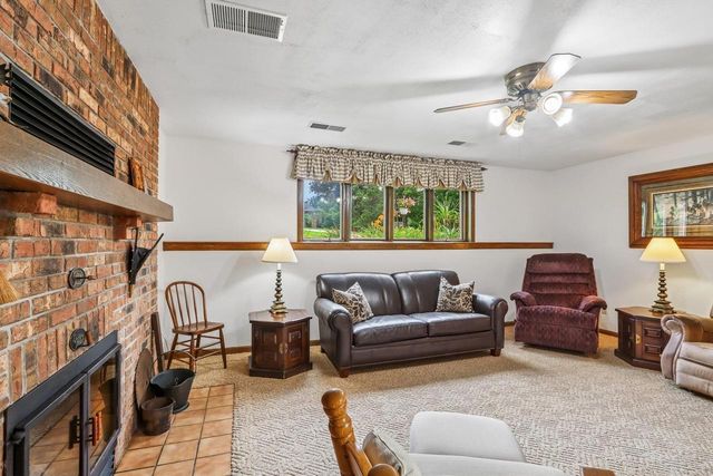 9440 West Street, Sauk City, WI 53583