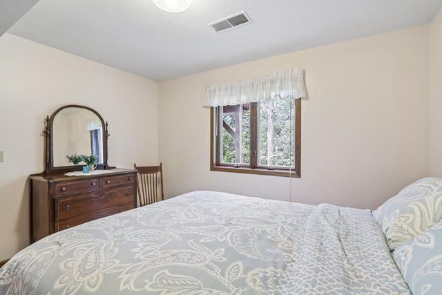 9440 West Street, Sauk City, WI 53583