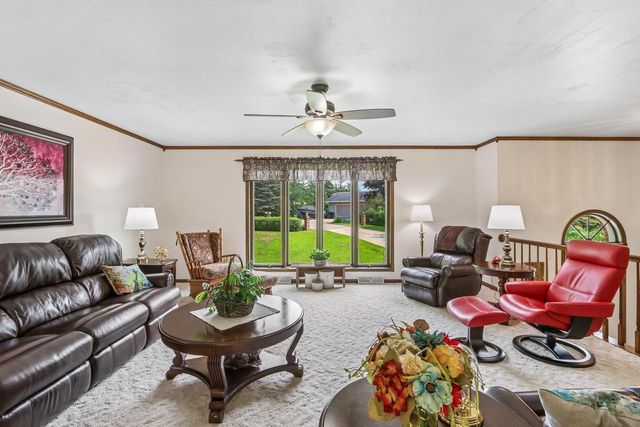 9440 West Street, Sauk City, WI 53583
