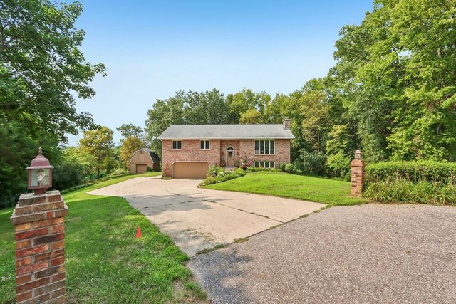 9440 West Street, Sauk City, WI 53583