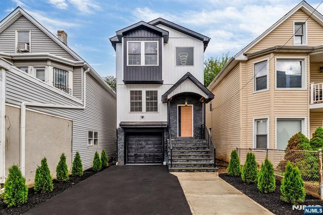 15 Monroe Street, Garfield, NJ 07026