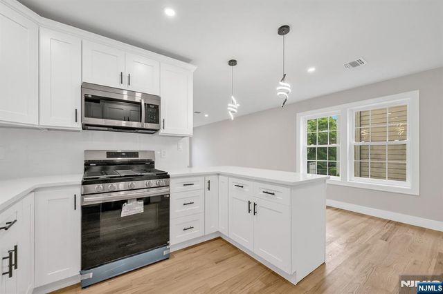15 Monroe Street, Garfield, NJ 07026