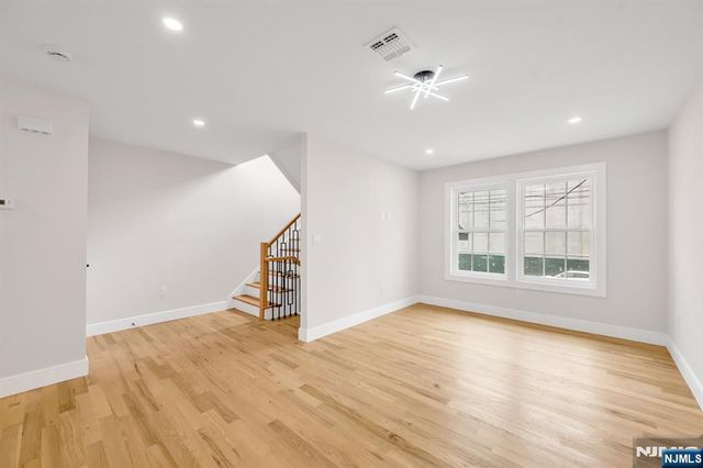 15 Monroe Street, Garfield, NJ 07026