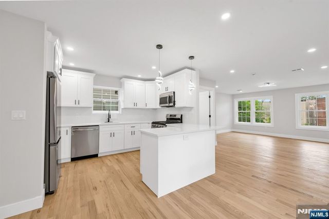 15 Monroe Street, Garfield, NJ 07026