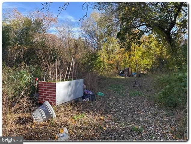 1046 BRIDGETON ROAD, Greenwich, NJ 08323