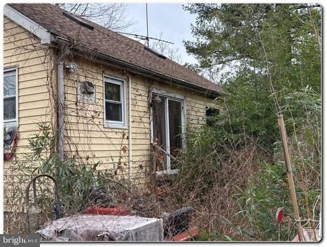 1046 BRIDGETON ROAD, Greenwich, NJ 08323