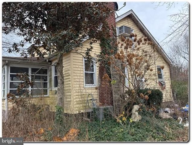 1046 BRIDGETON ROAD, Greenwich, NJ 08323