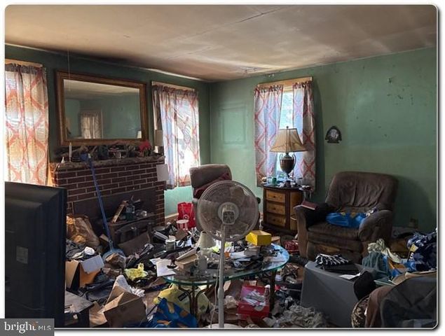 1046 BRIDGETON ROAD, Greenwich, NJ 08323