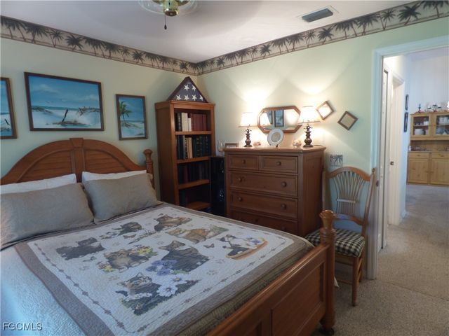 5206 Beauty ST, Lehigh Acres, FL 33971