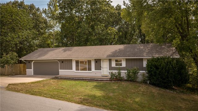 45 Penzance Drive, Bella Vista, AR 72714