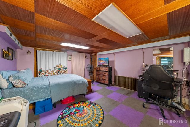 12 Vine Street, Jamesburg, NJ 08831