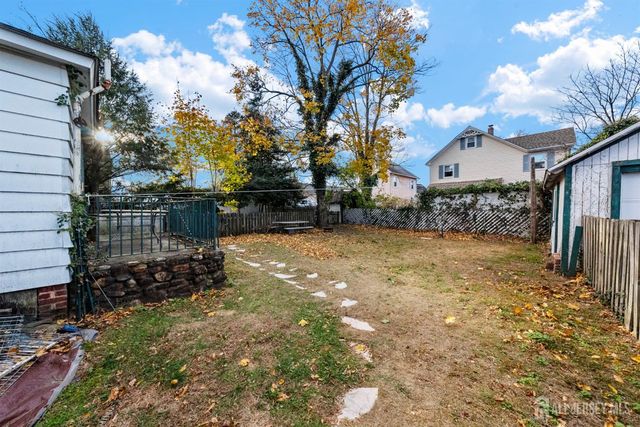 12 Vine Street, Jamesburg, NJ 08831