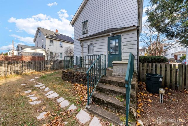 12 Vine Street, Jamesburg, NJ 08831