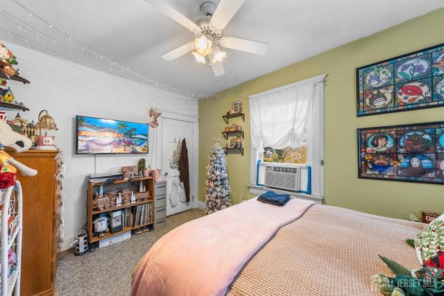 12 Vine Street, Jamesburg, NJ 08831