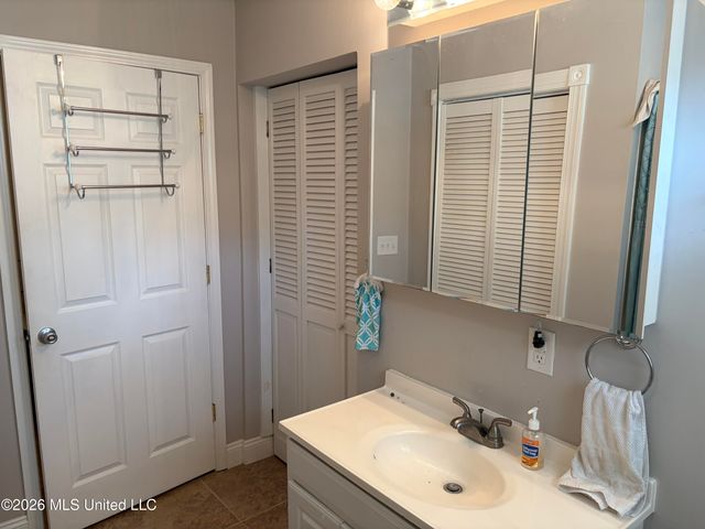 263 Pine Ridge Drive, Waveland, MS 39576