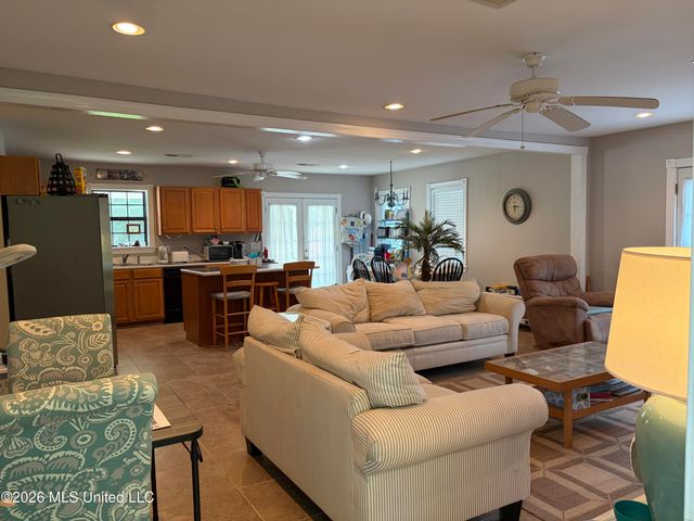 263 Pine Ridge Drive, Waveland, MS 39576