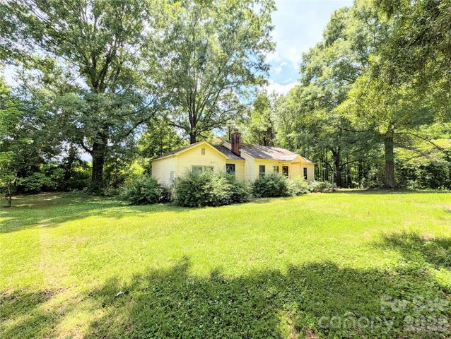 204 Brown Waterson Road, Cherryville, NC 28021