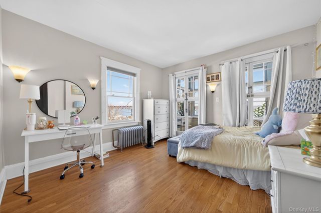 19 Leroy Place, Newburgh, NY 12550