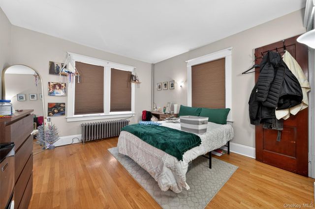 19 Leroy Place, Newburgh, NY 12550