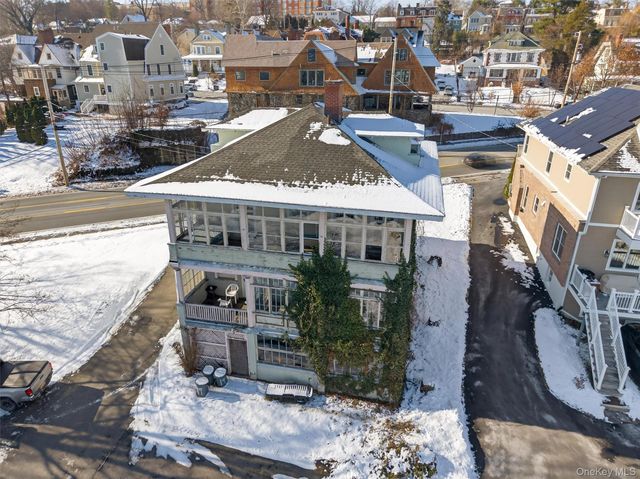 19 Leroy Place, Newburgh, NY 12550