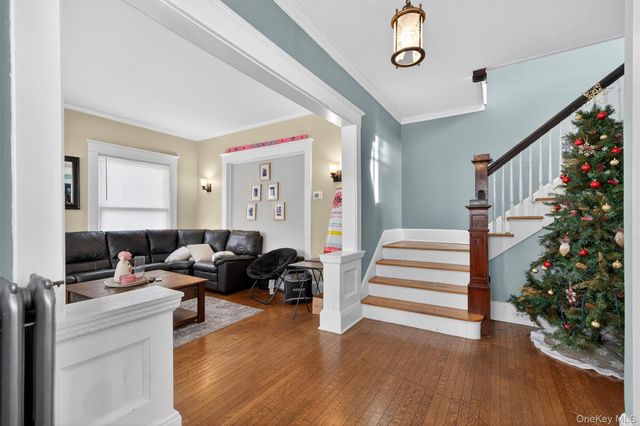 19 Leroy Place, Newburgh, NY 12550