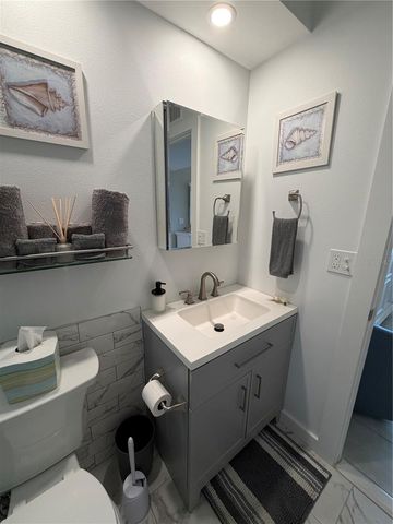 3808 GULF OF MEXICO DRIVE E105, Longboat Key, FL 34228