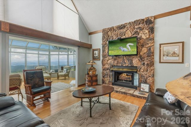 2484 Connestee Trail, Brevard, NC 28712