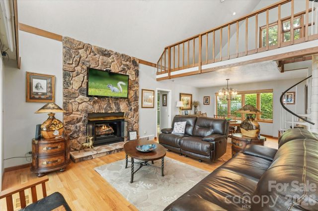 2484 Connestee Trail, Brevard, NC 28712