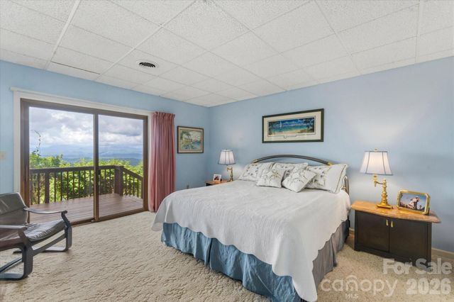 2484 Connestee Trail, Brevard, NC 28712