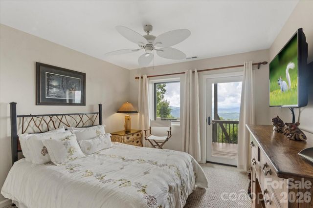 2484 Connestee Trail, Brevard, NC 28712