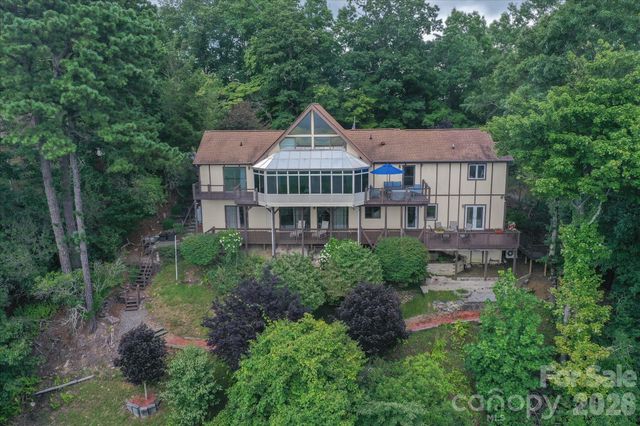 2484 Connestee Trail, Brevard, NC 28712