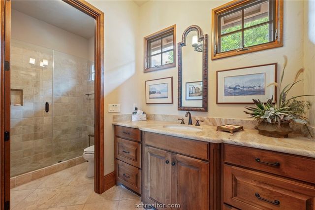 4714 Heron Lakes Circle, Bryan, TX 77802