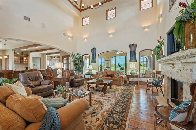 4714 Heron Lakes Circle, Bryan, TX 77802