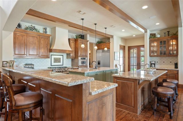 4714 Heron Lakes Circle, Bryan, TX 77802