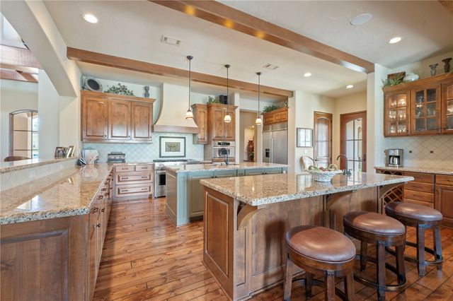 4714 Heron Lakes Circle, Bryan, TX 77802