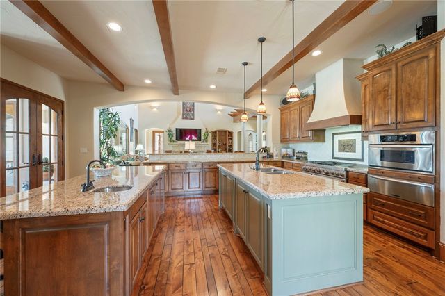 4714 Heron Lakes Circle, Bryan, TX 77802