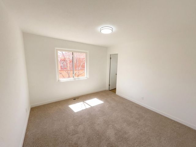 628 Florida Street SE, Albuquerque, NM 87108
