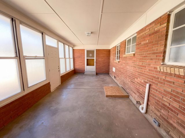 628 Florida Street SE, Albuquerque, NM 87108