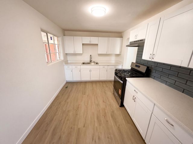 628 Florida Street SE, Albuquerque, NM 87108