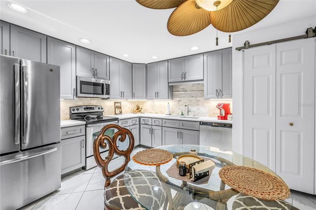 415 SPRING LAKES BOULEVARD 415 D, Bradenton, FL 34210