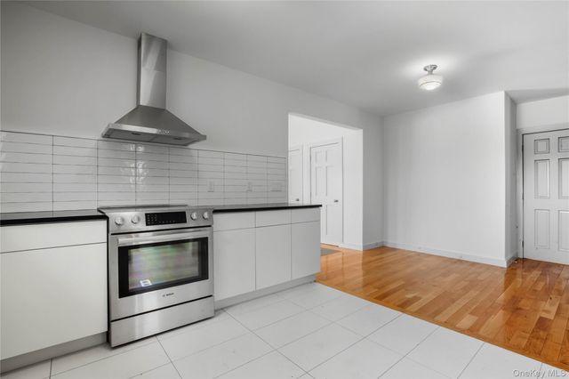 1091 Albany Post Road, Gardiner, NY 12525