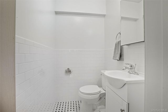 1091 Albany Post Road, Gardiner, NY 12525