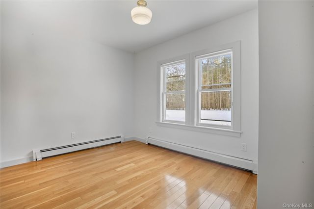 1091 Albany Post Road, Gardiner, NY 12525