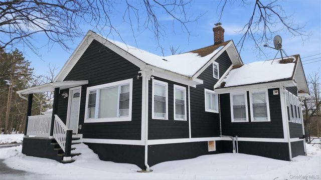 1091 Albany Post Road, Gardiner, NY 12525