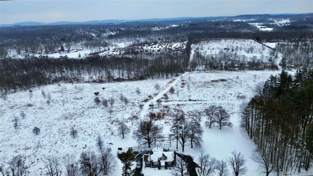 1091 Albany Post Road, Gardiner, NY 12525