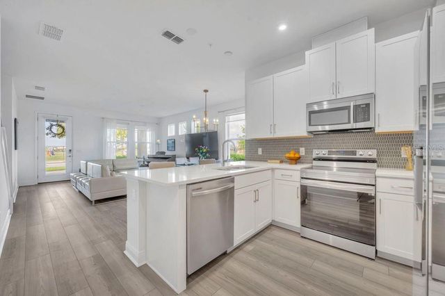 14011 CENTERLINE DRIVE, Orlando, FL 32827