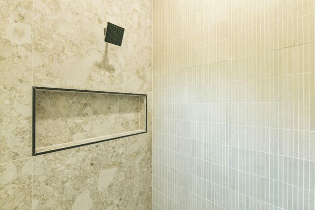 162 Wallace Street B, Houston, TX 77022