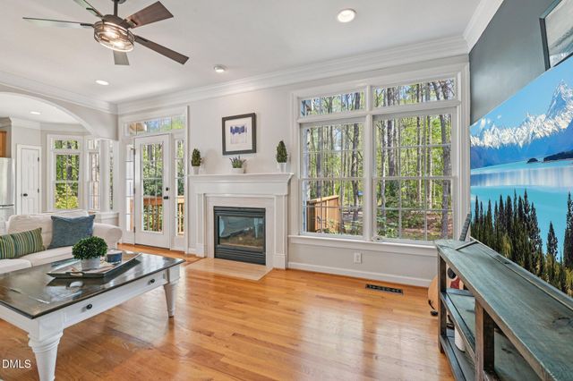 107 Maple Crest Court, Apex, NC 27502