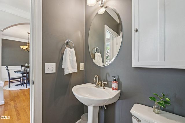 107 Maple Crest Court, Apex, NC 27502