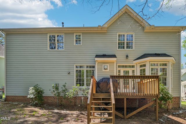 107 Maple Crest Court, Apex, NC 27502